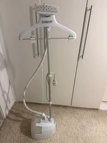 Vaporizador De Roupas E Tecidos Conair 12 Em 1 Cor Branco