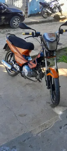 Vendo ou troco por moto com mas cilindrada
