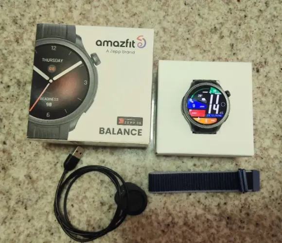 Smartwatch Amazfit Balance seminovo (na caixa) - Excelente estado.