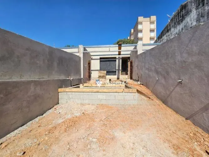 Casa com 2 dormitórios à venda, 100 m² por R$ 559.000,00 - Jardim Simus - Sorocaba/SP