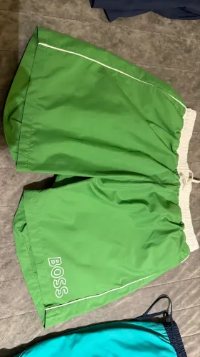 SHORT VERDE HUGO BOSS ORIGINAL