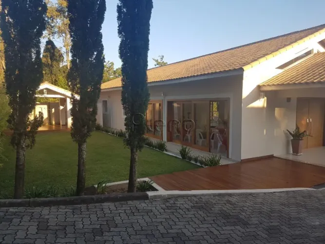 Chácara à venda em Vinhedo, Vista Alegre, com 1 quarto, com 15300 m²