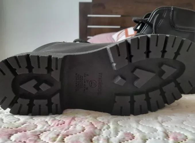 Bota