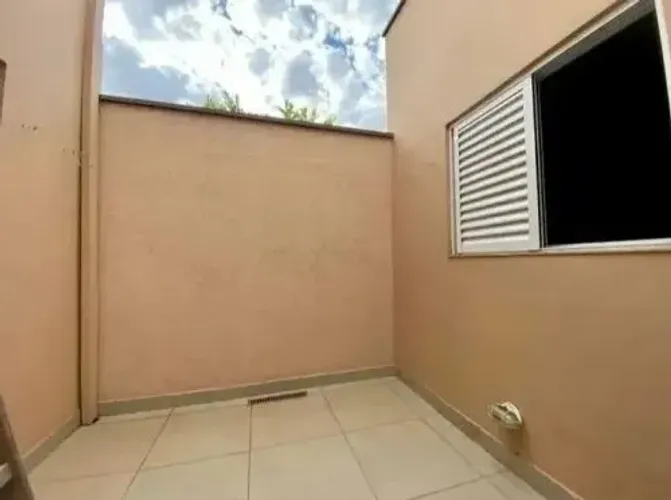 vende-se casa em alecrim  CP01
