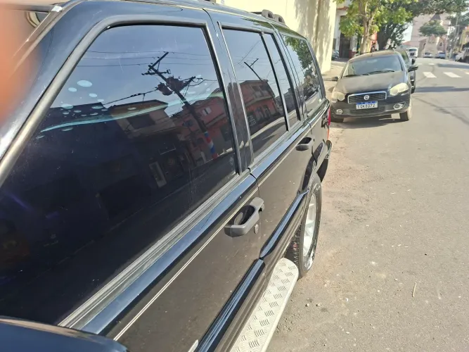 Jeep Grand Cherokee Limited 5.2 Aut. 1996