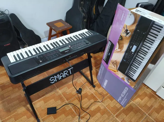 Teclado Yamaha PSR-E383 (Novo)
