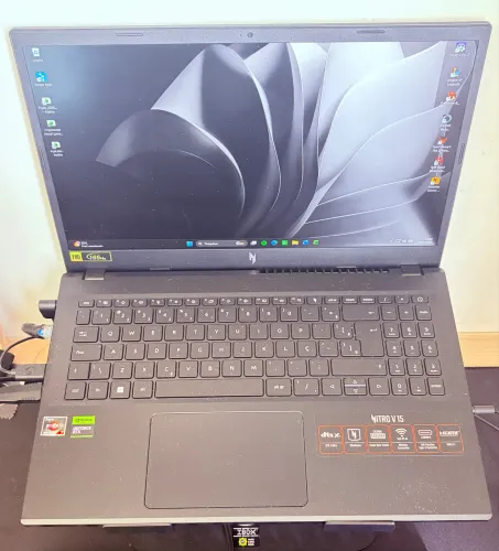 Notebook Gamer Acer Nitro V15 (ANV14-41-R2GT)