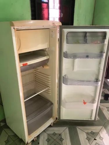 Geladeira cônsul gelo seco