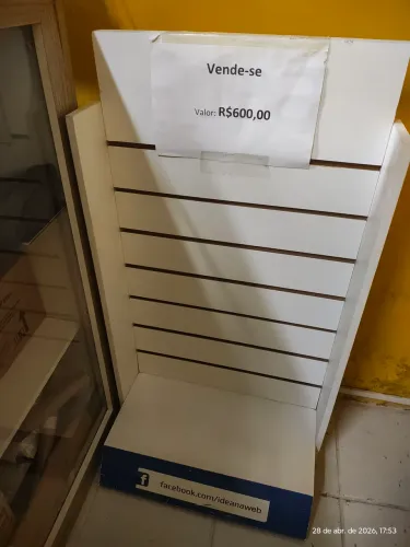 Estante Expositor Para Películas