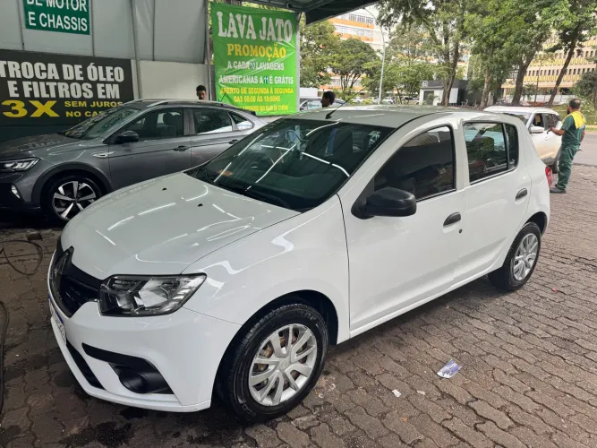 Renault Sandero Life Flex 1.0 12V 5P Mec. 2021