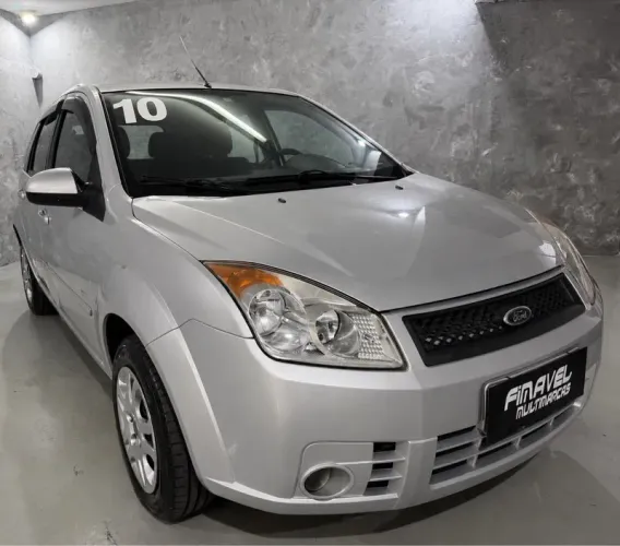 Ford Fiesta 1.6 SE Hatch 16V Flex 4P Powershift 2010