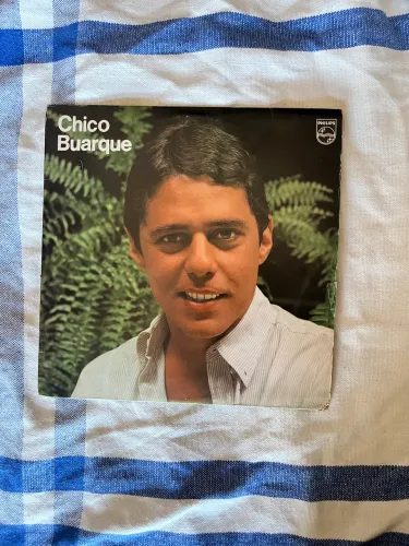 Chico Buarque (1966)