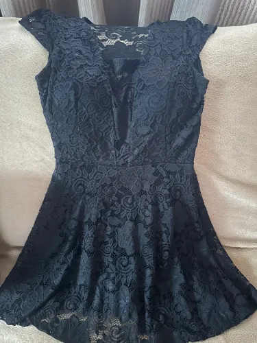 Vestido de Renda Preto 