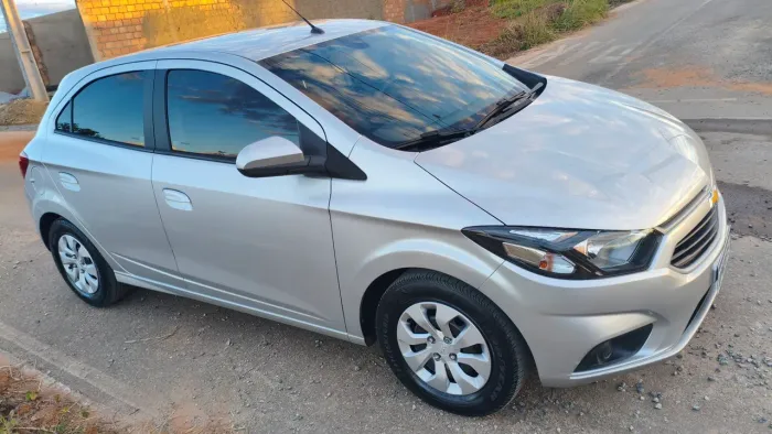 Chevrolet Onix Hatch LT 1.0 8V Flex Mec. 4P 2019