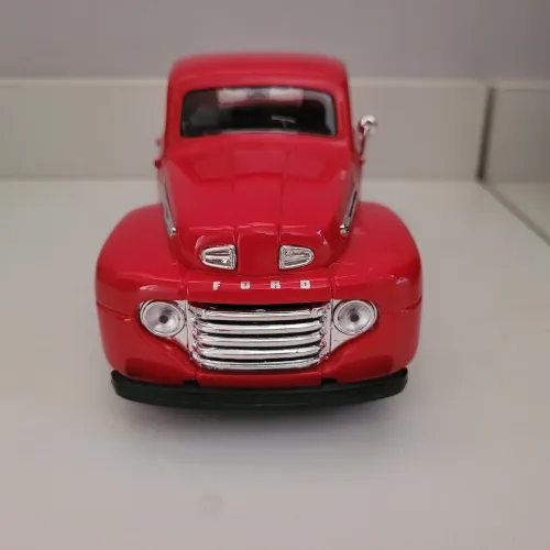 Miniatura pick-up Ford 1/24