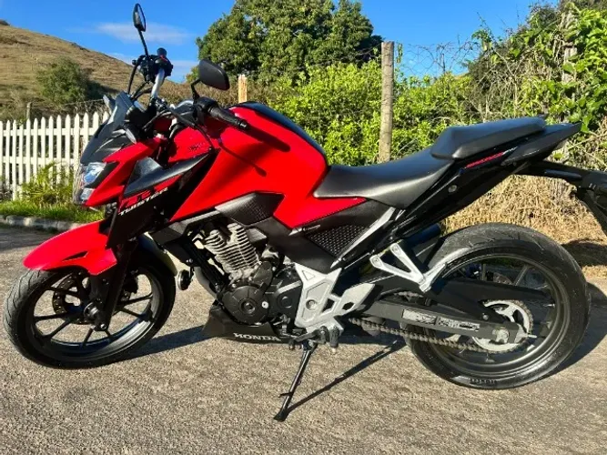 Honda cb 300f ABS 2023