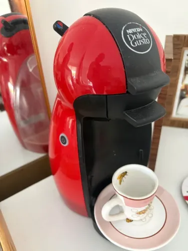 Máquina de café dolce gusto