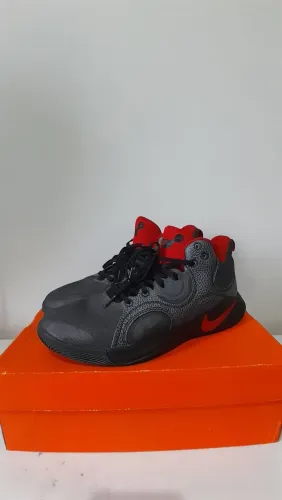 Tênis de Basquete Nike Fly By Mid 2