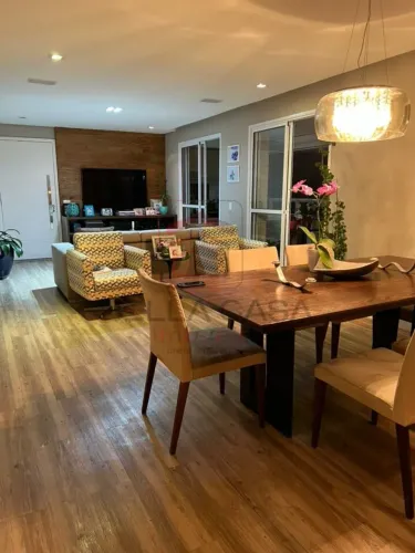 Sobre apartamento com 136 m² à venda em São Paulo - SP
