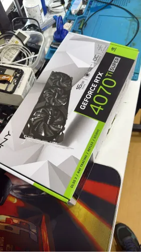 Rtx 4070 ti super Oc 16Gb PNY