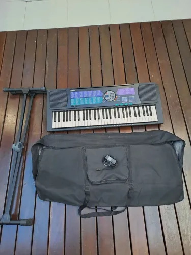 Teclado yamaha PSR-185 AWM STEREO