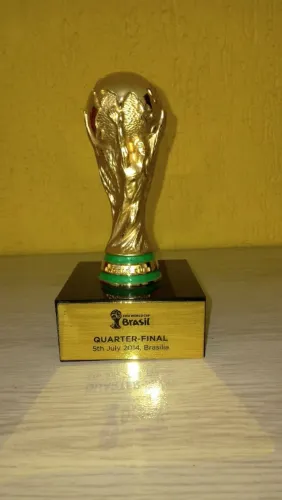 Miniatura oficial taça Copa do Mundo 2014 - Argentina X Bélgica