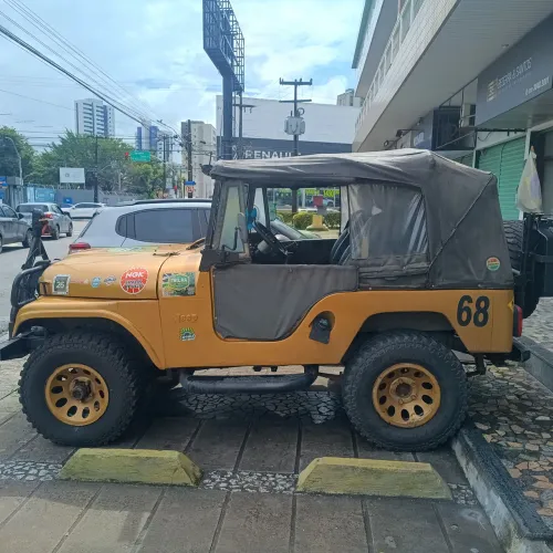 Willys Overland Jeep 2.6 12V Gasolina 2P 1968