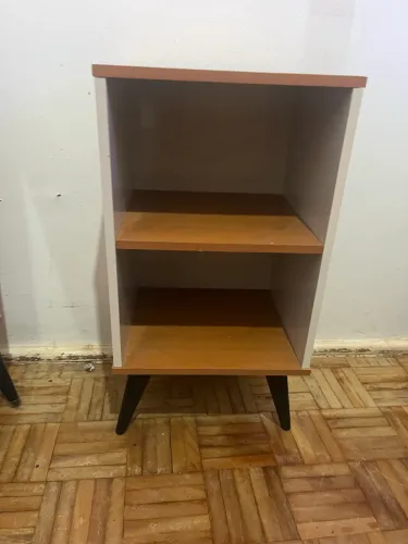 Mesa De Cabeceira Mudo Charme Retro Com Nicho Quarto Cama