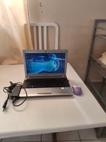 Vendo Notebook Samsung RV420 
