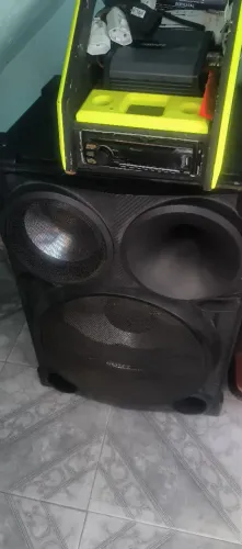 Paredão Doméstico 1200 watts Rms reais..Equivalente a 2 caixas Bob 
