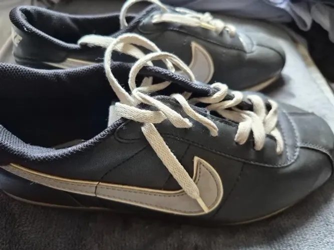 Tenis nike 40 couro original