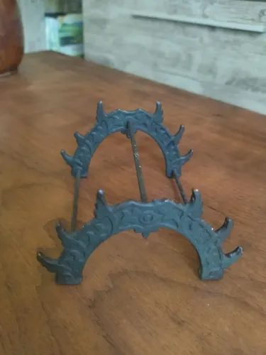Suporte para lápis antigo em ferro fundido da era Vitoriano