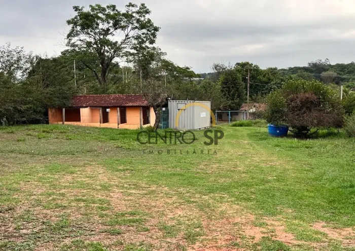 Chácara para venda com 2500 m² e 3 quartos