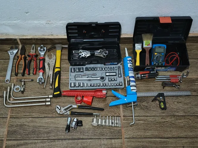 Vende-se ferramentas