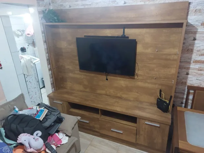 Painel/Rack para TV em MDF - Excelente Estado