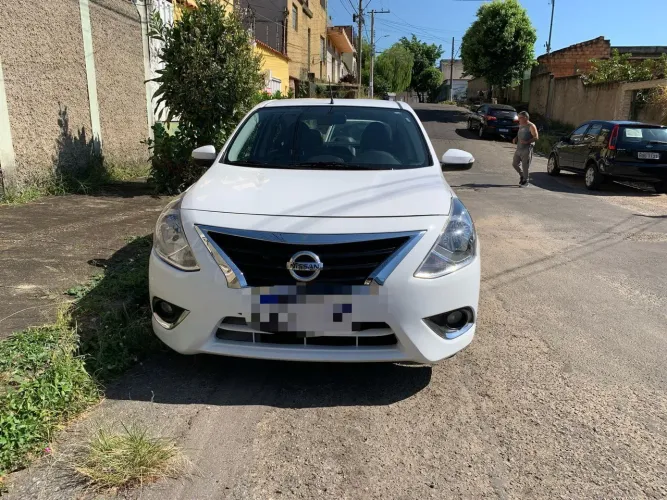 Aluguel de veículo -Versa 2019 1.6