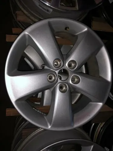 Roda Suzuki Gran Vitara aro 17 2012