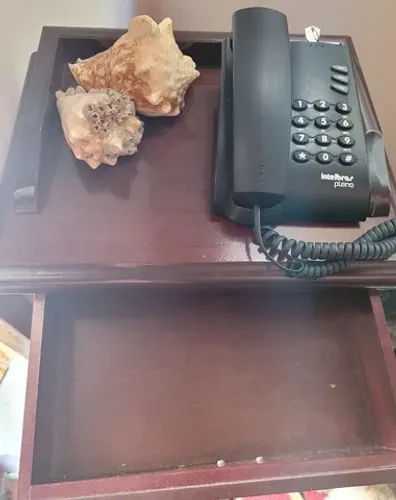 Mesa para telefone