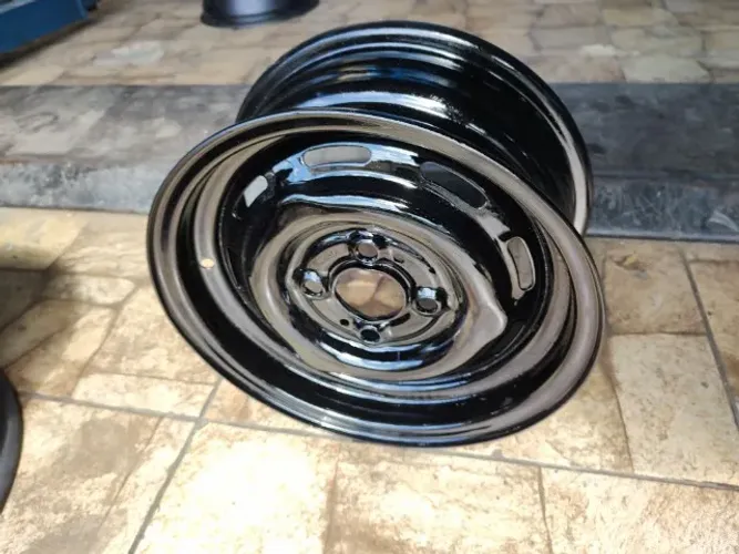 Roda 13 De Ferro De Chevette Tubarão Conservada