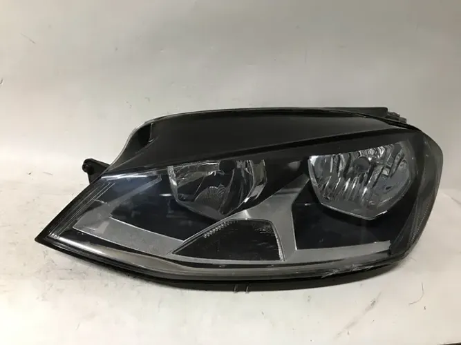Farol Golf Mk7  foto6 esquerdo motorista 