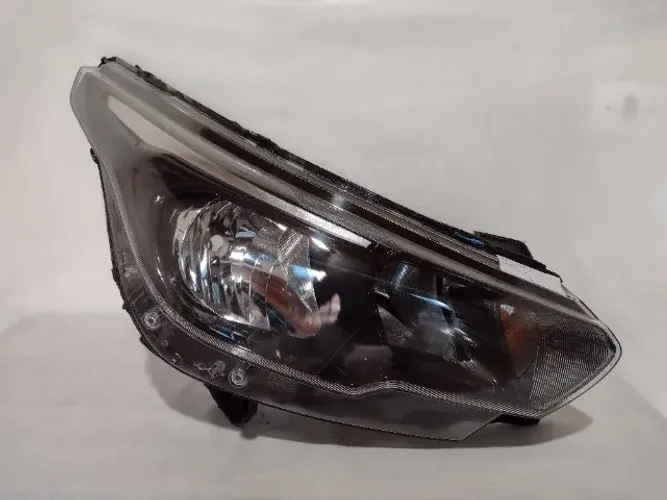 Farol fiat argo cronos 2017/2020 direito