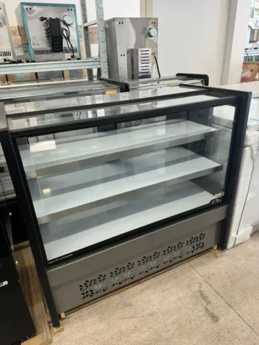 Balcão vitrine natural linha platinum - marca polar - toda linha de balcão consulte