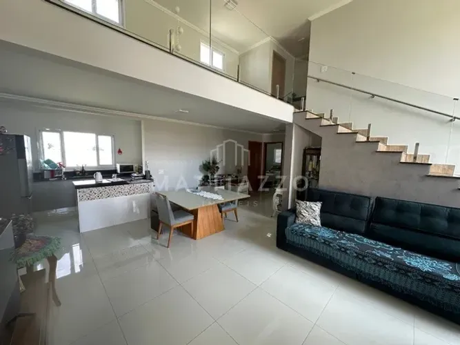 Casa em condomínio à venda, Residencial Jacarandá em Engenheiro Coelho/SP.