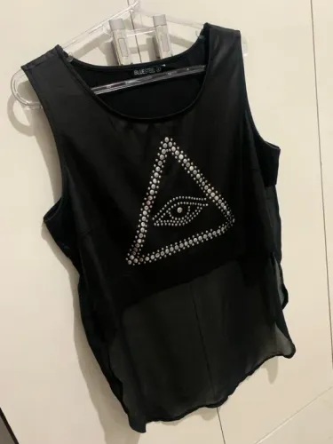 (TAM: G) BLUSA CAMISETA PRETA CROPPED