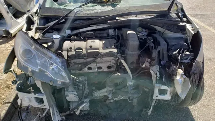 Motor Peugeot 2008 1.6 16v 2015