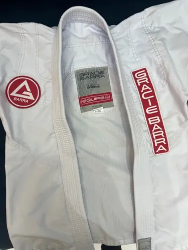 Kimono Gracie Barra