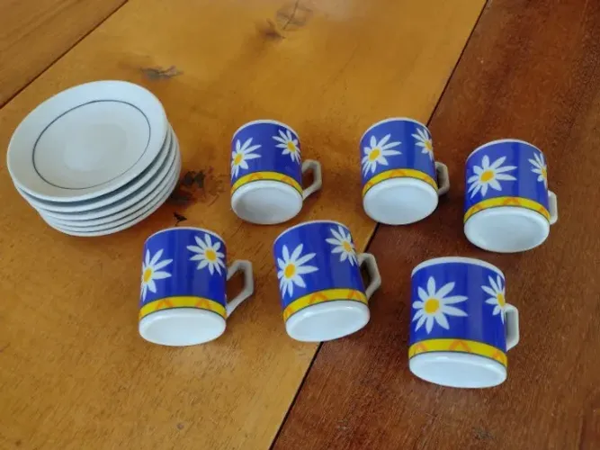 Conjunto de xícaras para café