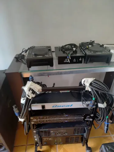 Vendo aparelhagem de som