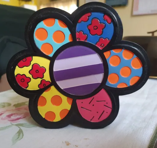 Cofre Romero Britto Flor Resina Original