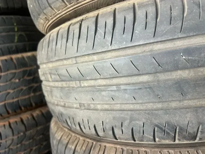 Pneu 175/65/14 Dunlop 77% Vida